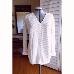 Charter Club Women's V-Neck Sweater - Cream
